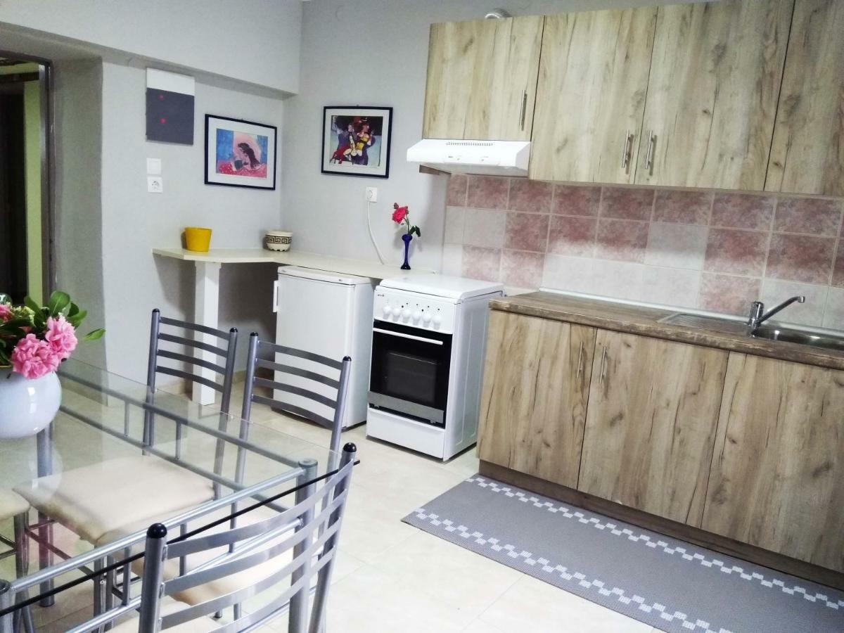 Alexanderland Daire Pélla Dış mekan fotoğraf